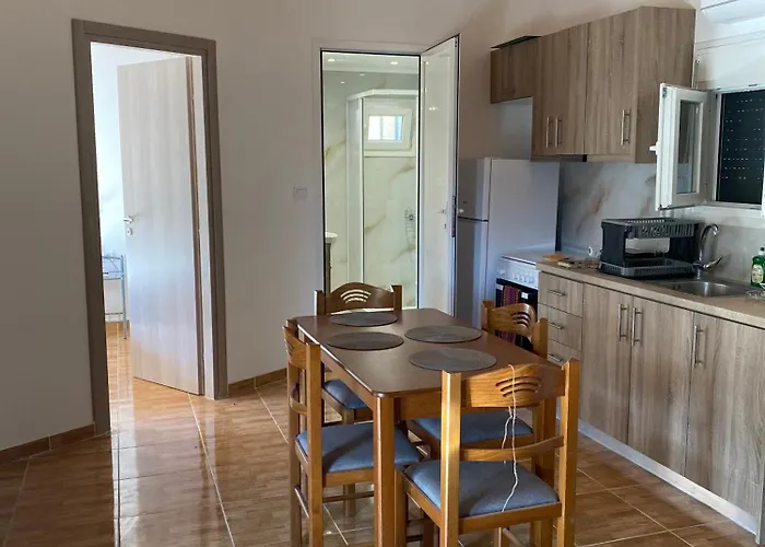 Babis Apartment Agios Nikitas